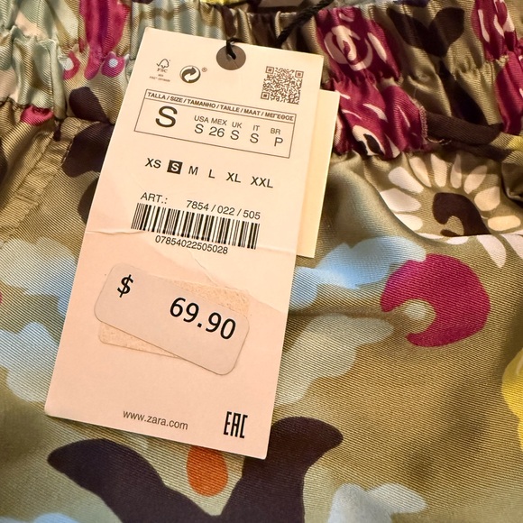 Zara NWT Flowy Green Floral Wide Leg Pants - Picture 6 of 7